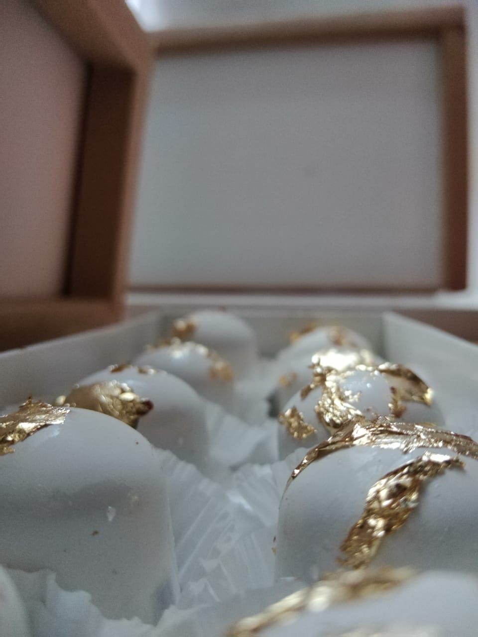 white box 5p
